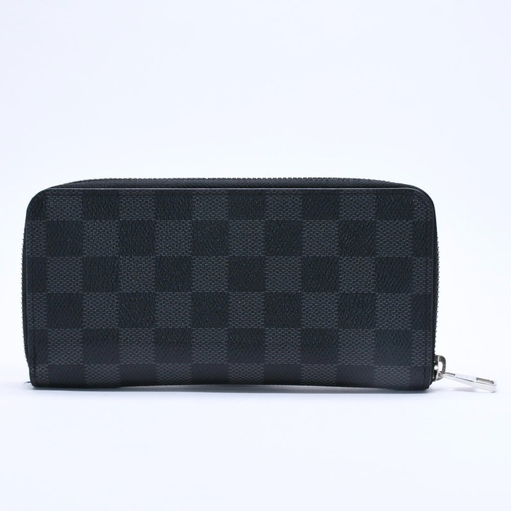 Very good condition LOUIS VUITTON Damier Graphite Canvas Zippy Wallet Portefeuille Vasco Black N63095 Used 4a004621