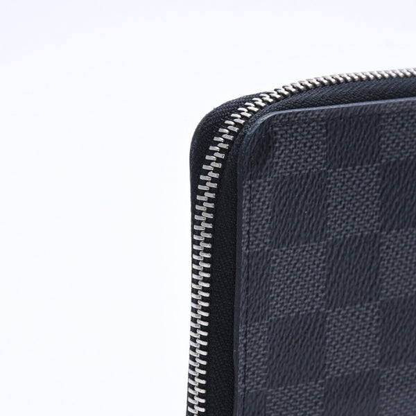 Very good condition LOUIS VUITTON Damier Graphite Canvas Zippy Wallet Portefeuille Vasco Black N63095 Used 4a004621