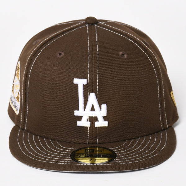 極美品 NEW ERA ニューエラ LAロゴ ブラウン ココア ホワイト キャップ 帽子 サイズ7 8/3 中古 4a004493