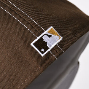 極美品 NEW ERA ニューエラ LAロゴ ブラウン ココア ホワイト キャップ 帽子 サイズ7 8/3 中古 4a004493