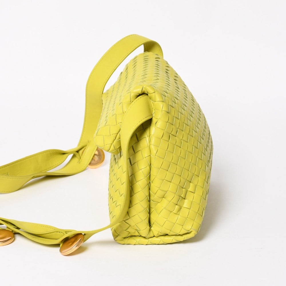 極美品 BOTTEGAVENETA ボッテガヴェネタ THE FOLD BAG ザ フォールド ショルダーバッグ 642637 イントレチャート グリーン 中古 4a001648