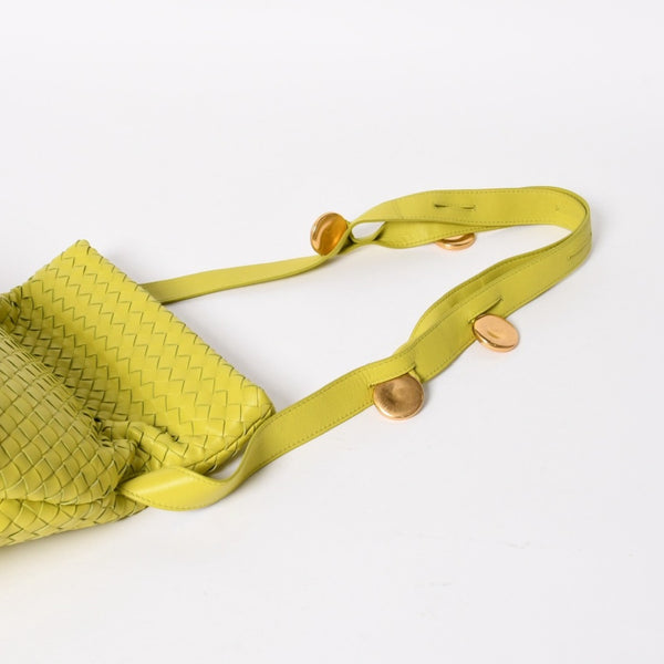 Very Good Condition BOTTEGAVENETA THE FOLD BAG The Fold Shoulder Bag 642637 Intrecciato Green Used 4a001648