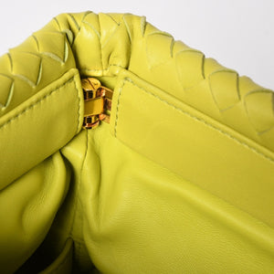 Very Good Condition BOTTEGAVENETA THE FOLD BAG The Fold Shoulder Bag 642637 Intrecciato Green Used 4a001648