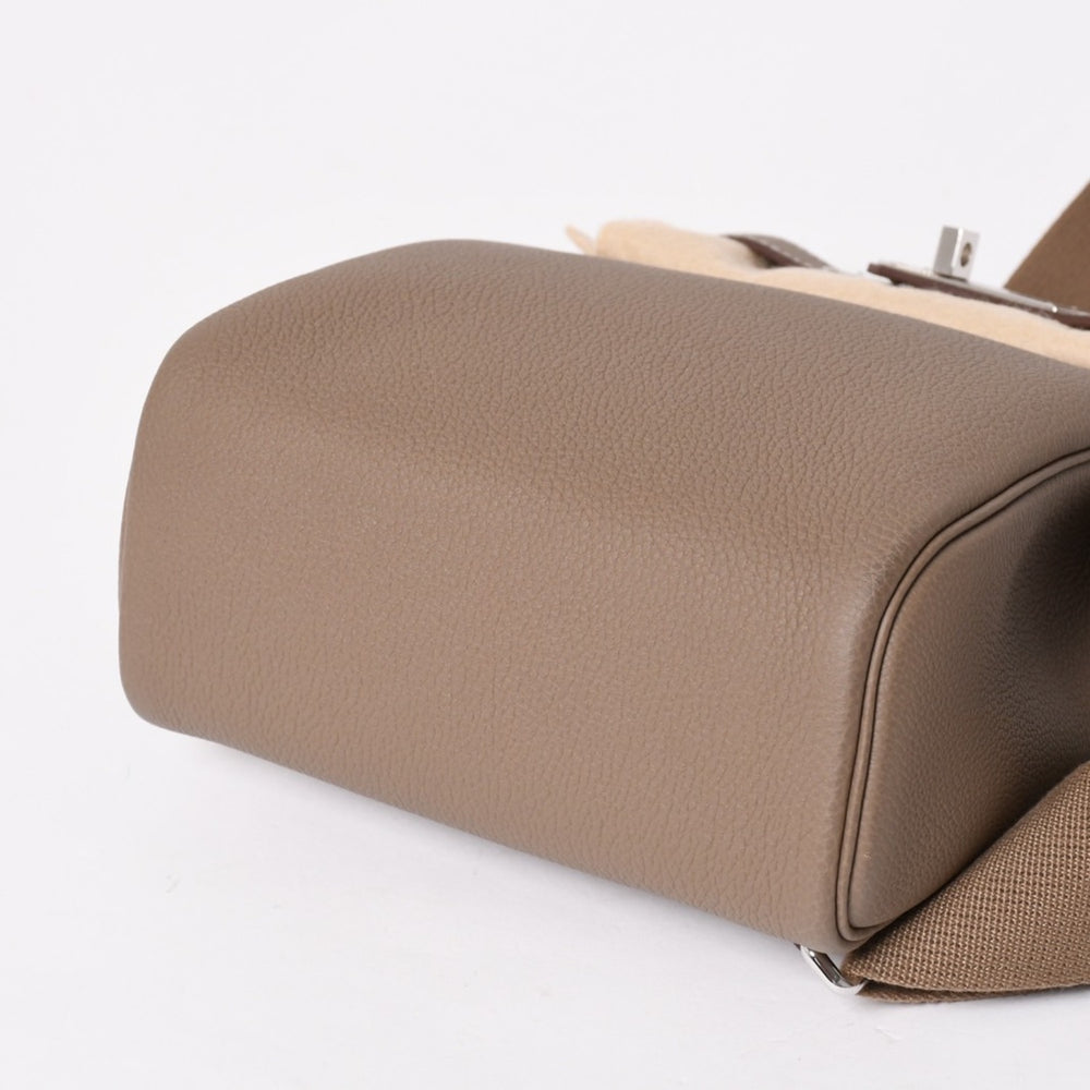 新品未使用 エルメス HERMES ケリーアッカドPM K刻印 ワンショルダーバッグ エトゥープ シルバー金具 中古 4a004690