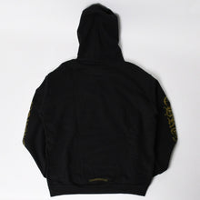 画像をギャラリービューアに読み込む, CHROME HEARTS クロムハーツ Vertical Logo Pullover Hoodie スウェットパーカー スクロールロゴ オールドイングリッシュフォント ブラック アーミーグリーン Mサイズ 美品 中古 4a004530
