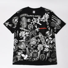 画像をギャラリービューアに読み込む, CHROME HEARTS クロムハーツ HALF SLEEVE T-SHIRT MULTI MOTIF ポケットTシャツ CHクロス セメタリークロス ホースシュー ダガー スター スクロールロゴ フォティ ブラック Lサイズ 美品 中古 4a004550
