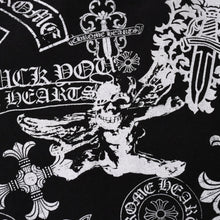 画像をギャラリービューアに読み込む, CHROME HEARTS クロムハーツ HALF SLEEVE T-SHIRT MULTI MOTIF ポケットTシャツ CHクロス セメタリークロス ホースシュー ダガー スター スクロールロゴ フォティ ブラック Lサイズ 美品 中古 4a004550