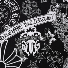 画像をギャラリービューアに読み込む, CHROME HEARTS クロムハーツ HALF SLEEVE T-SHIRT MULTI MOTIF ポケットTシャツ CHクロス セメタリークロス ホースシュー ダガー スター スクロールロゴ フォティ ブラック Lサイズ 美品 中古 4a004550