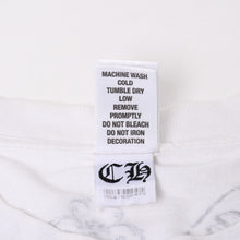 画像をギャラリービューアに読み込む, CHROME HEARTS クロムハーツ HALF SLEEVE T-SHIRT MULTI MOTIF ポケットTシャツ CHクロス セメタリークロス ホースシュー ダガー スター スクロールロゴ フォティ ホワイト XLサイズ 美品 中古 4a004550