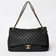 Like new CHANEL Jumbo Matelasse XXL Shoulder Bag Black 24th Series Chain Shoulder Dekamato Used 4a004761