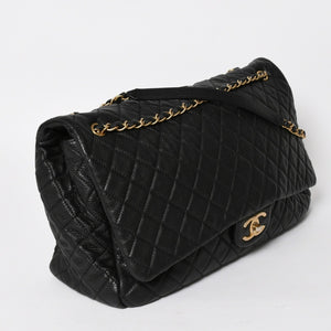 Like new CHANEL Jumbo Matelasse XXL Shoulder Bag Black 24th Series Chain Shoulder Dekamato Used 4a004761