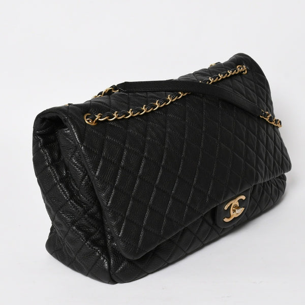 Like new CHANEL Jumbo Matelasse XXL Shoulder Bag Black 24th Series Chain Shoulder Dekamato Used 4a004761