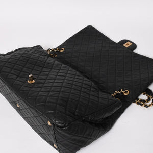 Like new CHANEL Jumbo Matelasse XXL Shoulder Bag Black 24th Series Chain Shoulder Dekamato Used 4a004761