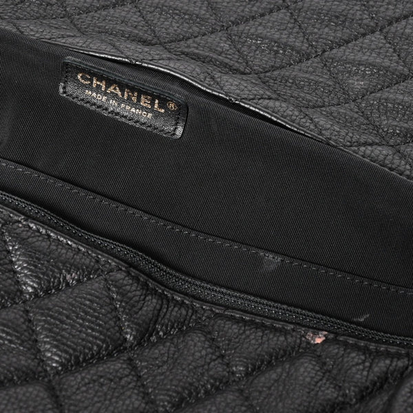 Like new CHANEL Jumbo Matelasse XXL Shoulder Bag Black 24th Series Chain Shoulder Dekamato Used 4a004761