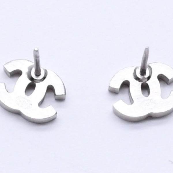Very good condition CHANEL Coco Mark Rhinestone Silver 03P stamp Weight approx. 1.30g Used 4a004560