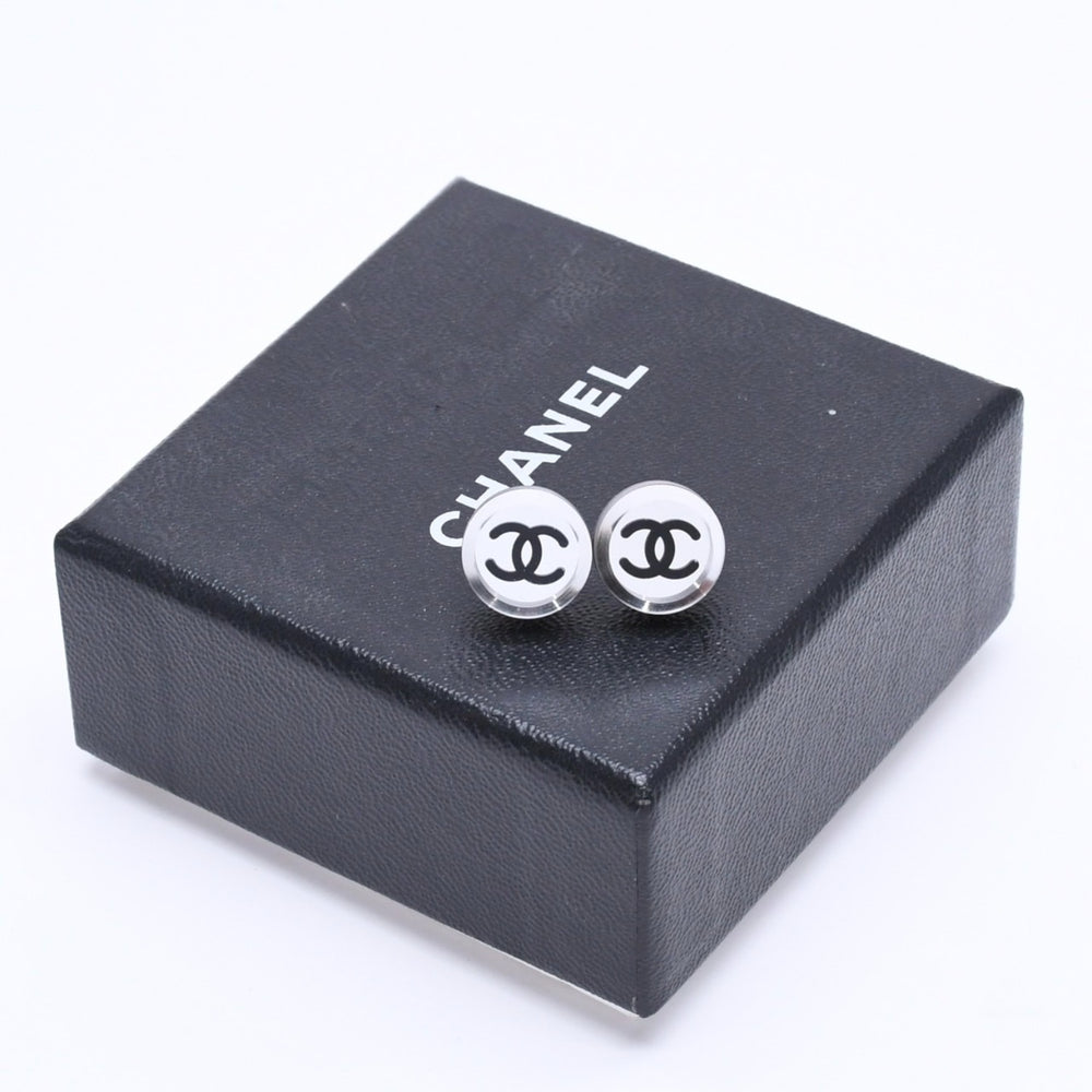 極美品 CHANEL シャネル ボタンピアス シルバー ココマーク ミラー 重量約4.15g 08V刻印 シルバー 中古 4a004562