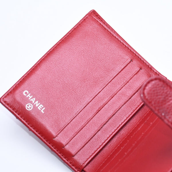 CHANEL シャネル コンパクトウォレット 二つ折り財布 16番台 ココマーク キャビアスキン レッド シルバー金具 美品 中古 4a004717