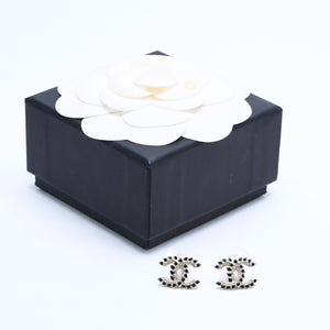 Very good condition CHANEL earrings here mark black rhinestone C20A stamp weight approx. 2.18g used 4a004557