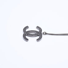 画像をギャラリービューアに読み込む, CHANEL シャネル ネックレス ココマーク ブラックラインストーン シルバー メタル 重量約14.06g 美品 中古 4a004573
