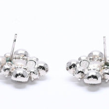 画像をギャラリービューアに読み込む, CHANEL シャネル ピアス イヤリング ラウンドビッグストーン 09C刻印 重量約6.55g シルバー カラーラインストーン 美品 中古 4a004567