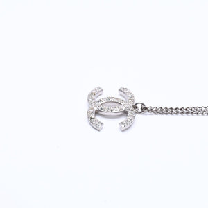 CHANEL シャネル ネックレス ココマーク シルバー ラインストーン 05A刻印 重量約7.91g 美品 中古 4a004559