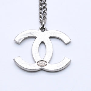 CHANEL シャネル ネックレス ココマーク シルバー ラインストーン 05A刻印 重量約7.91g 美品 中古 4a004559
