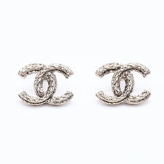 CHANEL Chanel Earrings Coco Mark Chain Motif Gold 10A Engraved Weight Approx. 6.79g Good Condition Used 4a004572