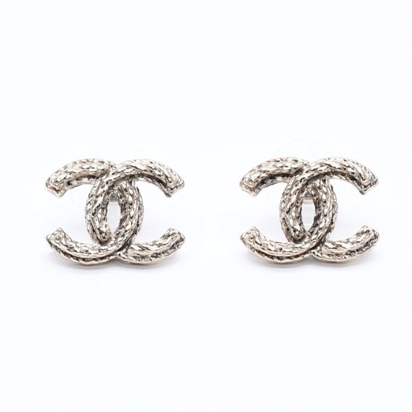 CHANEL Chanel Earrings Coco Mark Chain Motif Gold 10A Engraved Weight Approx. 6.79g Good Condition Used 4a004572