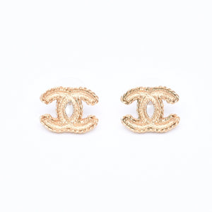 極美品 CHANEL シャネル ピアス イヤリング チェーン柄 ゴールドカラー B11A刻印 重量約5.82g 中古 4a004577
