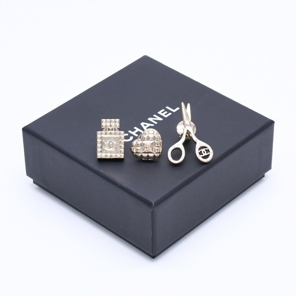 極美品 CHANEL シャネル ブローチ ココマーク ピンブローチ 3点セット メタル ゴールド 重量21.7g B21V刻印 中古 4a004606