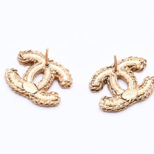 画像をギャラリービューアに読み込む, 極美品 CHANEL シャネル ピアス イヤリング チェーン柄 ゴールドカラー B11A刻印 重量約5.82g 中古 4a004577
