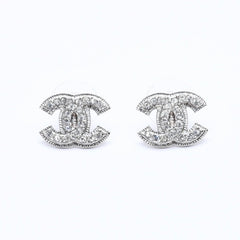 極美品 CHANEL シャネル ピアス Coco Mark ココマーク シルバー ラインストーン A11V刻印 重量約3.40g 中古 4a004575