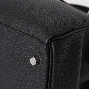 Like new HERMES Maxi Kelly 42 Handbag B engraved Togo Noir SV hardware Made in 2023 Inside stitching Used 4a004578