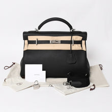 画像をギャラリービューアに読み込む, 新品同様 HERMES エルメス Maxi Kelly 42 マキシ ケリー 42 ハンドバッグ B刻印 トゴ ノワール SV金具 2023年製 内縫い 中古 4a004578