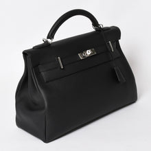 画像をギャラリービューアに読み込む, 新品同様 HERMES エルメス Maxi Kelly 42 マキシ ケリー 42 ハンドバッグ B刻印 トゴ ノワール SV金具 2023年製 内縫い 中古 4a004578