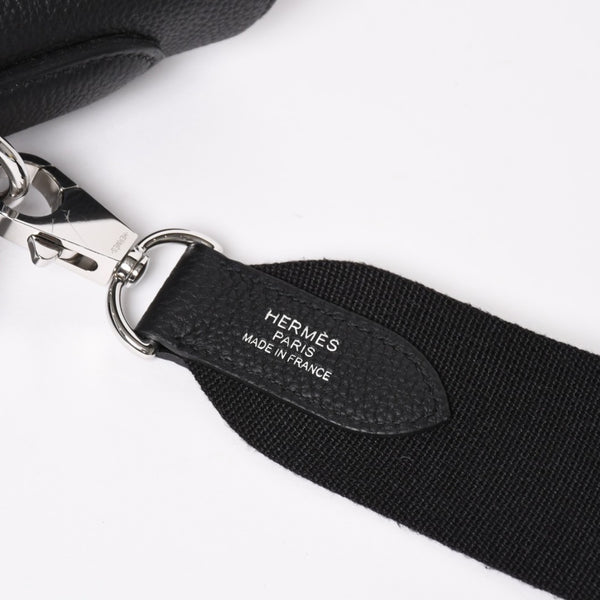 Like new HERMES Maxi Kelly 42 Handbag B engraved Togo Noir SV hardware Made in 2023 Inside stitching Used 4a004578