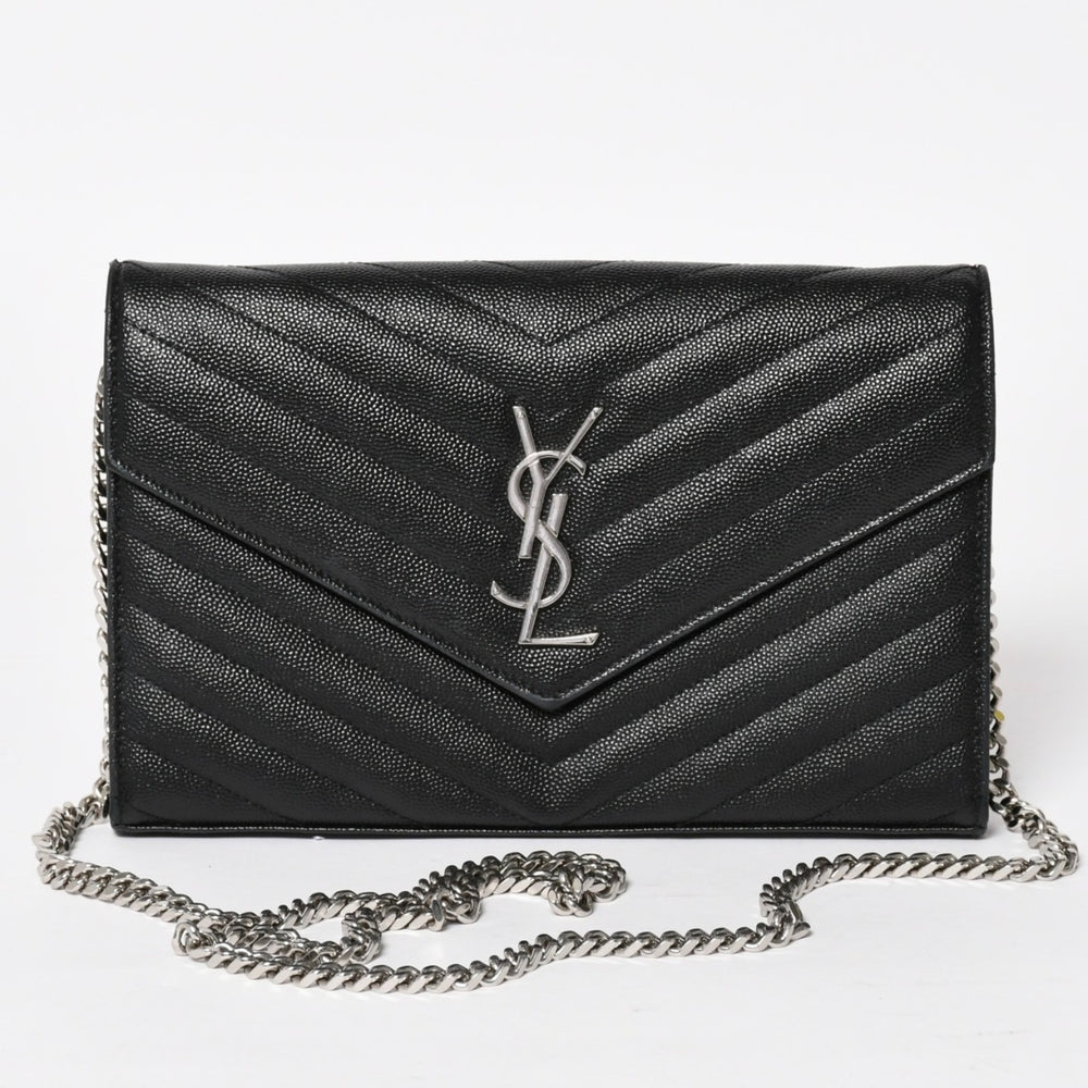 Very good condition SAINT LAURENT Cassandra leather chain wallet caviar skin black silver hardware used 4a004629
