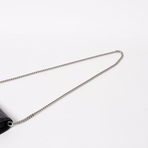 極美品 SAINT LAURENT サンローラン カサンドラ レザー チェーンウォレット キャビアスキン ブラック シルバー金具 中古 4a004629