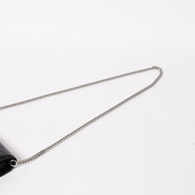 画像をギャラリービューアに読み込む, 極美品 SAINT LAURENT サンローラン カサンドラ レザー チェーンウォレット キャビアスキン ブラック シルバー金具 中古 4a004629