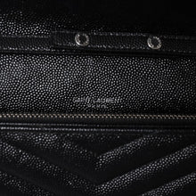 画像をギャラリービューアに読み込む, 極美品 SAINT LAURENT サンローラン カサンドラ レザー チェーンウォレット キャビアスキン ブラック シルバー金具 中古 4a004629