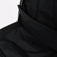 画像をギャラリービューアに読み込む, 極美品 FENDI フェンディ バケットパック リュック デイパック セレリア 7VZ047 レザー ブラック シルバー金具 中古 4a004584