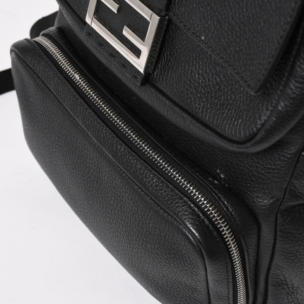極美品 FENDI フェンディ バケットパック リュック デイパック セレリア 7VZ047 レザー ブラック シルバー金具 中古 4a004584