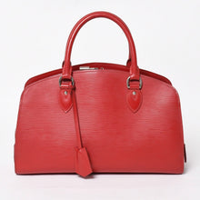 画像をギャラリービューアに読み込む, LOUIS VUITTON ルイヴィトン ポンヌフPM ハンドバッグ M59072 エピ レザー レッド シルバー金具 美品 中古 4a004613