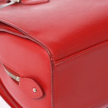 画像をギャラリービューアに読み込む, LOUIS VUITTON ルイヴィトン ポンヌフPM ハンドバッグ M59072 エピ レザー レッド シルバー金具 美品 中古 4a004613