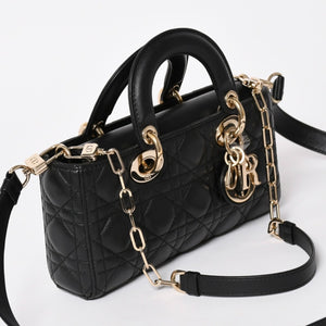 Very Good Condition Christian Dior Lady D-Joy Bag Small M0613ONGE_M900 Cannage Lambskin Black Used 4a003292