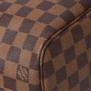 新品同様品 LOUIS VUITTON ルイヴィトン ネヴァーフルPM ハンドバッグ N41359 ダミエエベヌキャンバス ブラウン ゴールド金具 中古 4a004601
