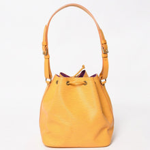 画像をギャラリービューアに読み込む, LOUIS VUITTON ルイヴィトン エピ プチノエ ショルダーバッグ M44109 エピレザー タッシリーイエロー ゴールド金具 美品 中古 4a004634