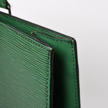 画像をギャラリービューアに読み込む, LOUIS VUITTON ルイヴィトン エピ サックプラ トートバッグ グリーン ボルネオグリーン M52074 美品 中古 4a004635