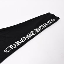 画像をギャラリービューアに読み込む, CHROME HEARTS クロムハーツ サイドクロスボールボタンスナップ トラックパンツ オールドイングリッシュフォント ブラック レザー Sサイズ シルバー925 美品 中古 4a004640