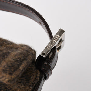 極美品 FENDI フェンディ マンマバケット ワンショルダーバッグ 26424 ズッカ柄 ウール レザー ブラウン 中古 4a004669